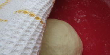 домашний хлеб с сыром и укропом