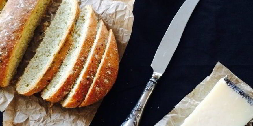 Рецепт хлеба с чесноком и кориандром