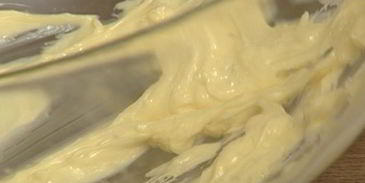 хлеб с пармезаном и чесноком