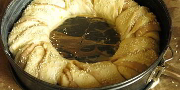 хлеб-венок три теста