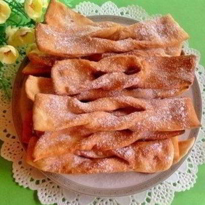 Хрустящий домашний хворост на водке