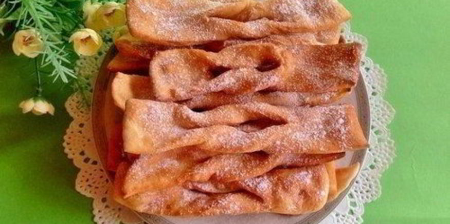 Рецепт хрустящего домашнего хвороста на водке