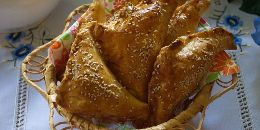 Рецепт конвертиков из бездрожжевого слоеного теста