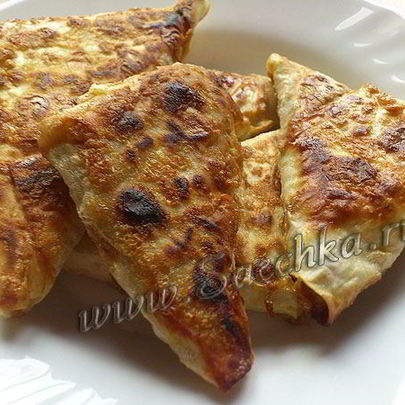 Бендерики из лаваша с рыбной начинкой