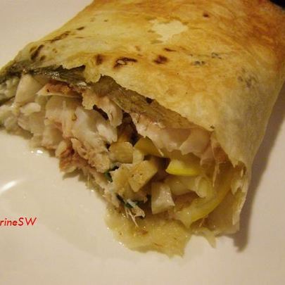 Дорада в лаваше