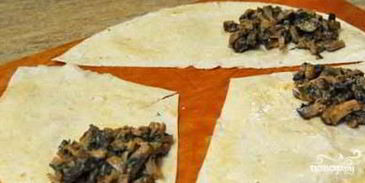 лаваш с грибами в духовке