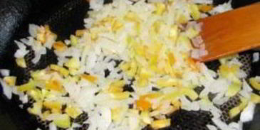 лаваш с колбасой и помидорами