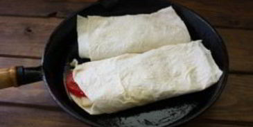 лаваш с копченым сыром