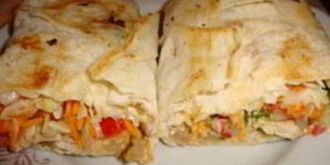 лаваш с курицей и овощами