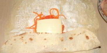 лаваш с морковью и сыром