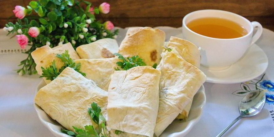 Рецепт лаваша с начинкой, запеченный в духовке