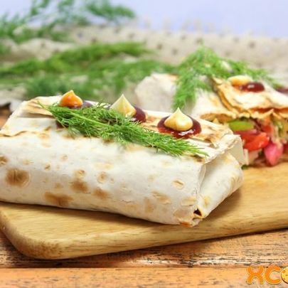 Лаваш с овощами