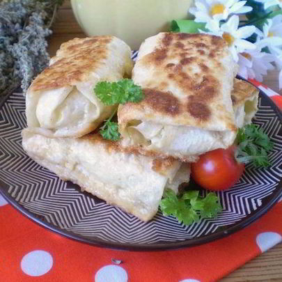 Лаваш с рисом и яйцом