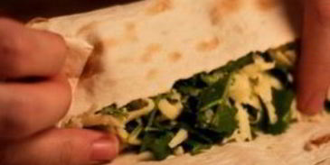 лаваш с сулугуни и кинзой