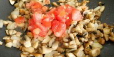 рулетики из лаваша с грибами