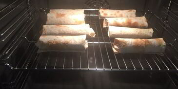 сулугуни в лаваше