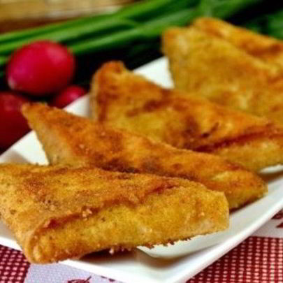 Треугольники из лаваша с сыром