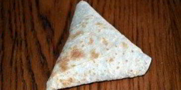 треугольники из лаваша с сыром