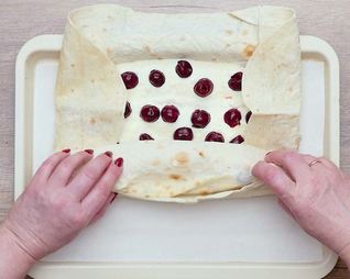 Творожный рулет в лаваше