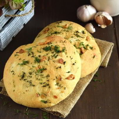 Фокачча с чесноком