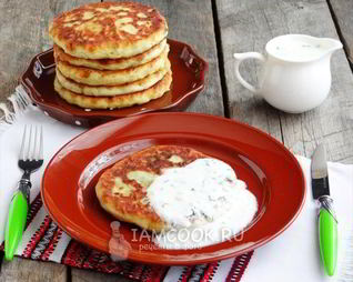 Картофельные лепешки со шпинатной начинкой