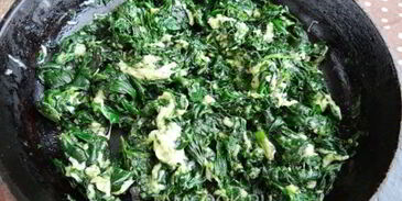 картофельные лепешки со шпинатной начинкой