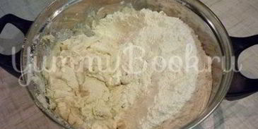 хрустящие лепешки с сыром и зеленым луком