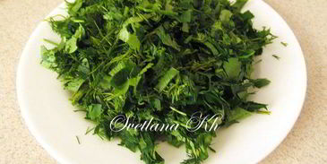 лавашевые лепешки из цельнозерновой муки с брынзой и зеленью