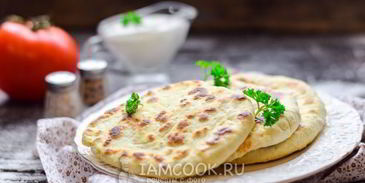лепешки с адыгейским сыром на сковороде