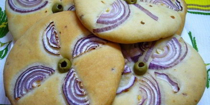 Рецепт лепешек с луком на оливковом масле
