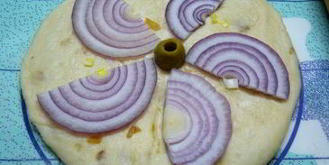 лепешки с луком на оливковом масле