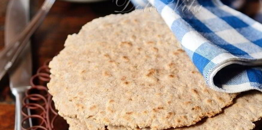 Рецепт тонких пшенично-ржаные лепешки с орехами