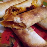 Рецепт Тортилий запеченных с сыром и колбасой