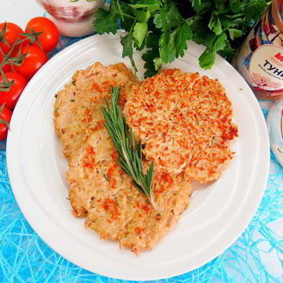 Творожно-овсяные лепешки с тунцом