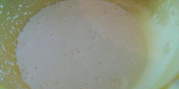 маффины с брусникой и белым шоколадом