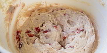 маффины с клубникой и белым шоколадом