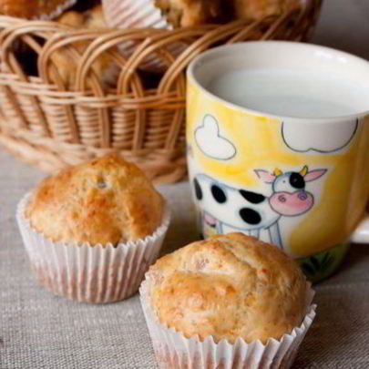 Маффины с копченой курицей и сыром