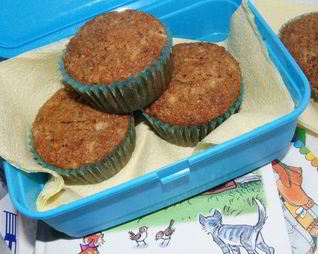 Маффины с отрубями, медом и яблоком