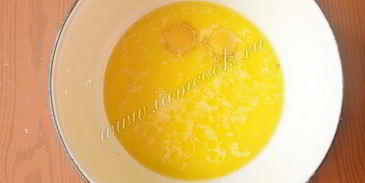 маффины со сливами и корицей