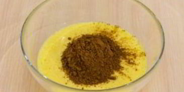 шоколадные маффины с вареной сгущенкой