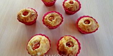 сырные маффины с черри