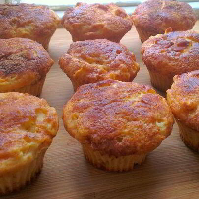 Яблочные маффины с корицей