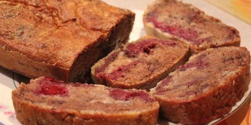 Рецепт манника на кефире с ежевично-банановым кремом и какао