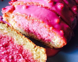 Манник с кефиром и брусникой