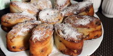 манник с лесной клубникой