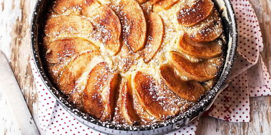 Рецепт манника с яблоками на молоке