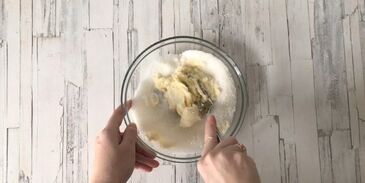 манник с яблоками