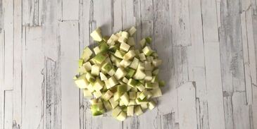 манник с яблоками