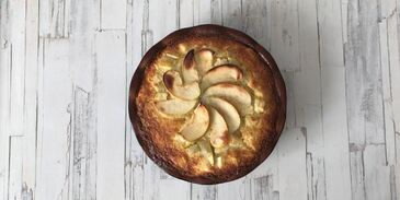 манник с яблоками