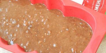 постный шоколадный манник с изюмом